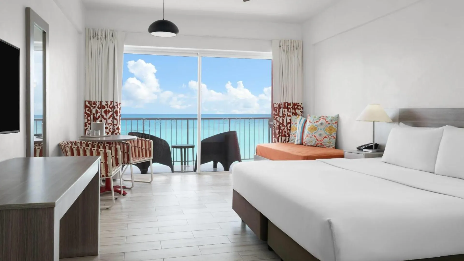 Grand Decameron Cornwall Beach, A Trademark All-Inclusive Resort 4*, Бухта Монтего Ямайка