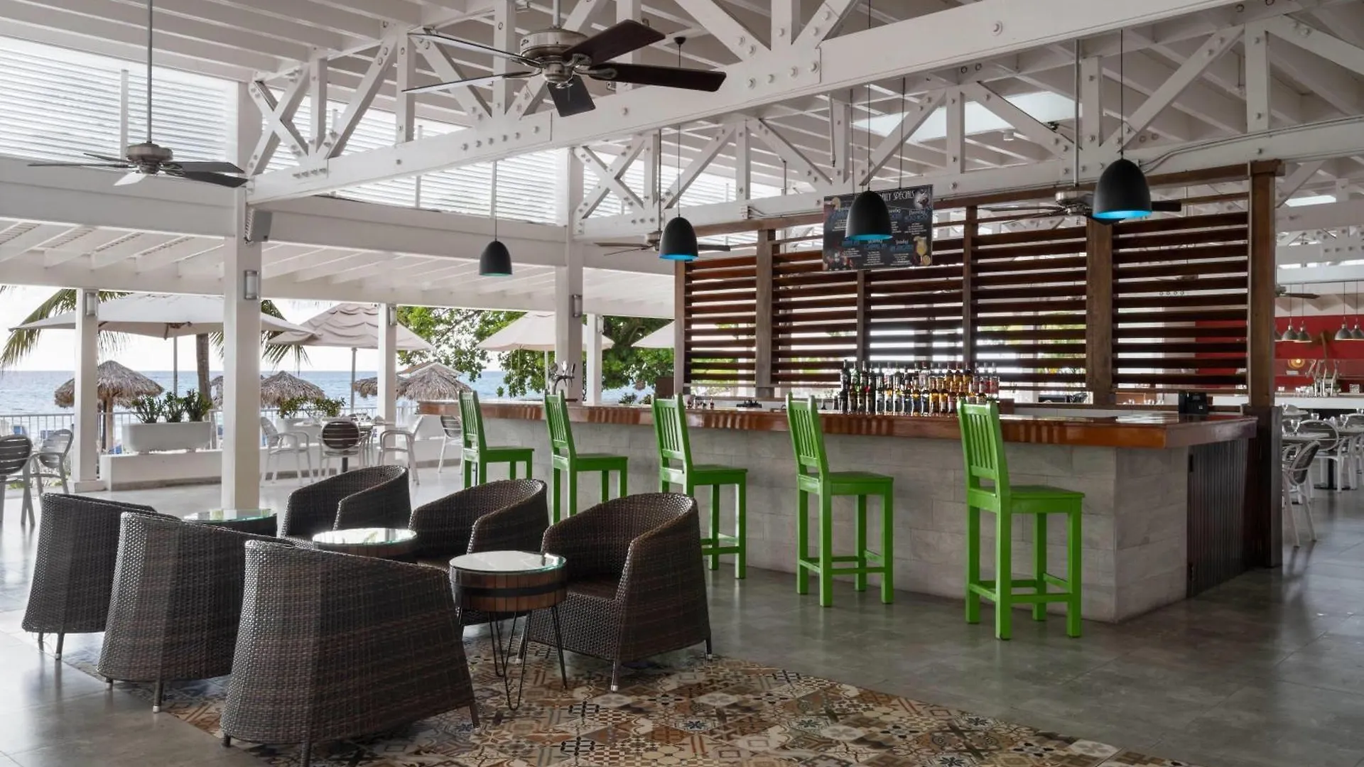 Grand Decameron Cornwall Beach, A Trademark All-Inclusive Resort 4*, Бухта Монтего Ямайка
