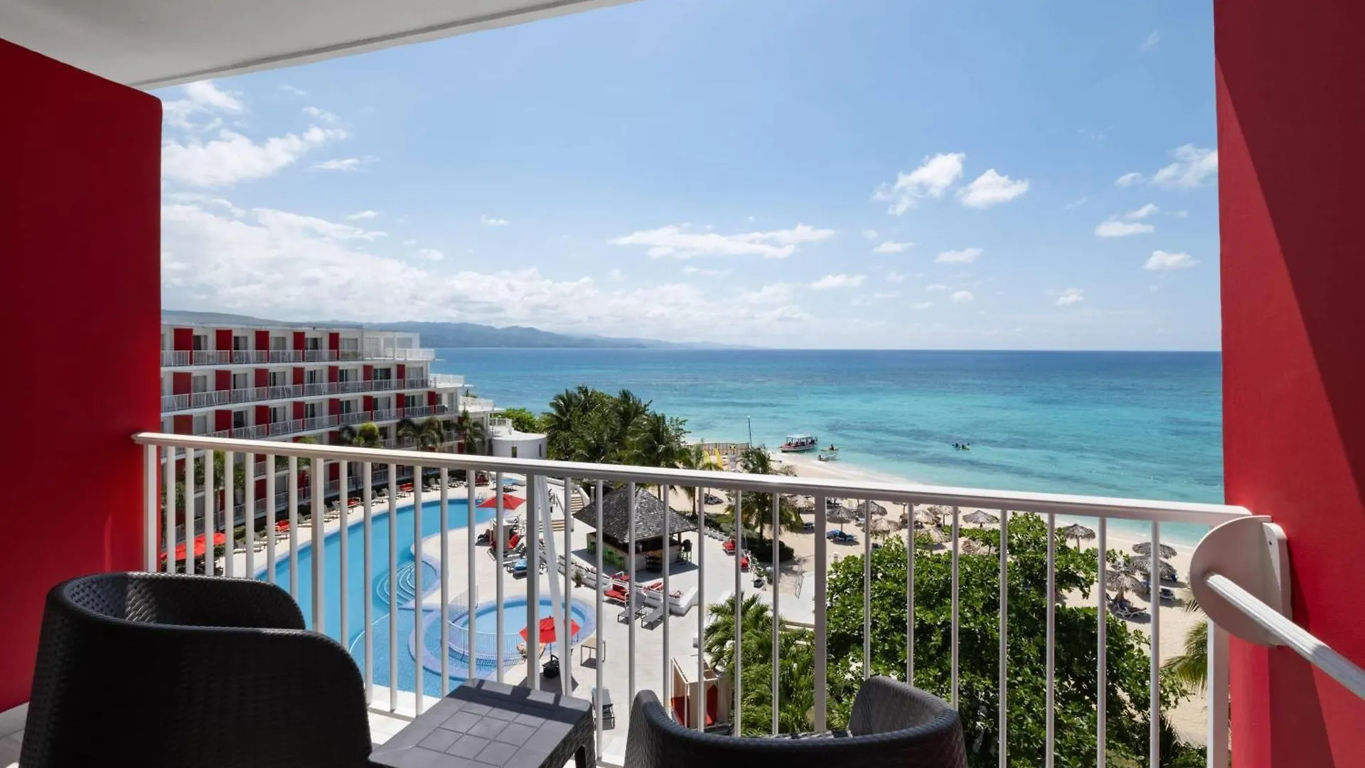 ****  Grand Decameron Cornwall Beach, A Trademark All-Inclusive Resort Ямайка