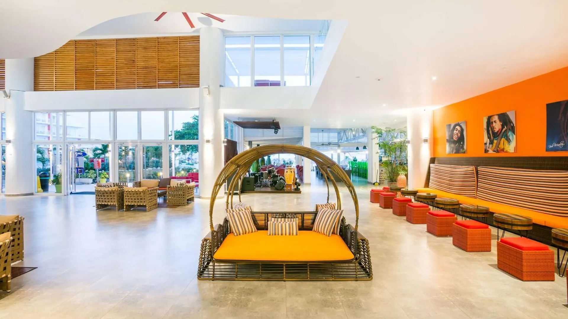 מונטגו ביי Grand Decameron Cornwall Beach, A Trademark All-Inclusive Resort